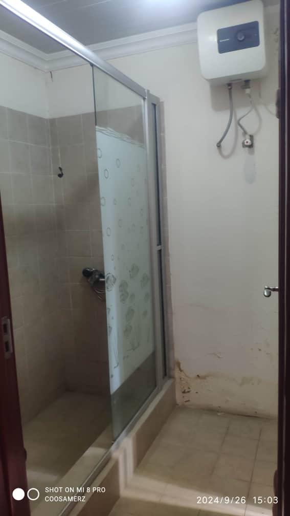 Room & Parlor Service Apartment  photo 3