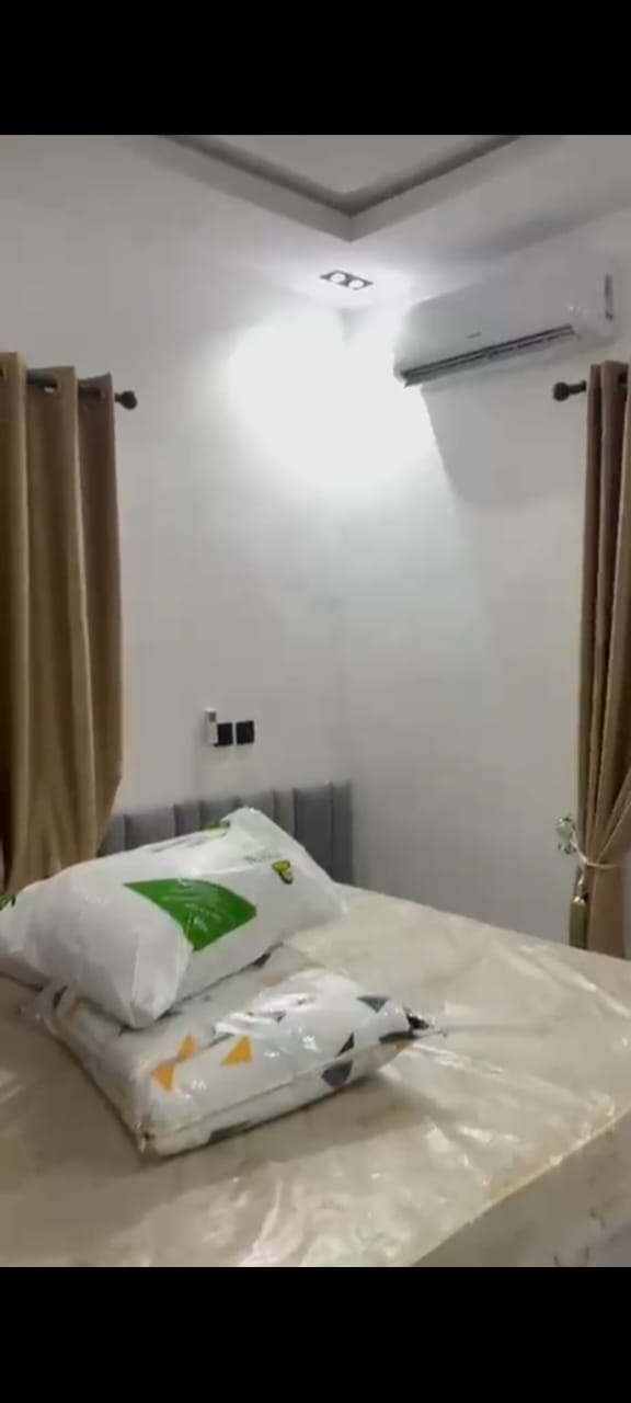 2-Bedroom Service Apartment photo 6